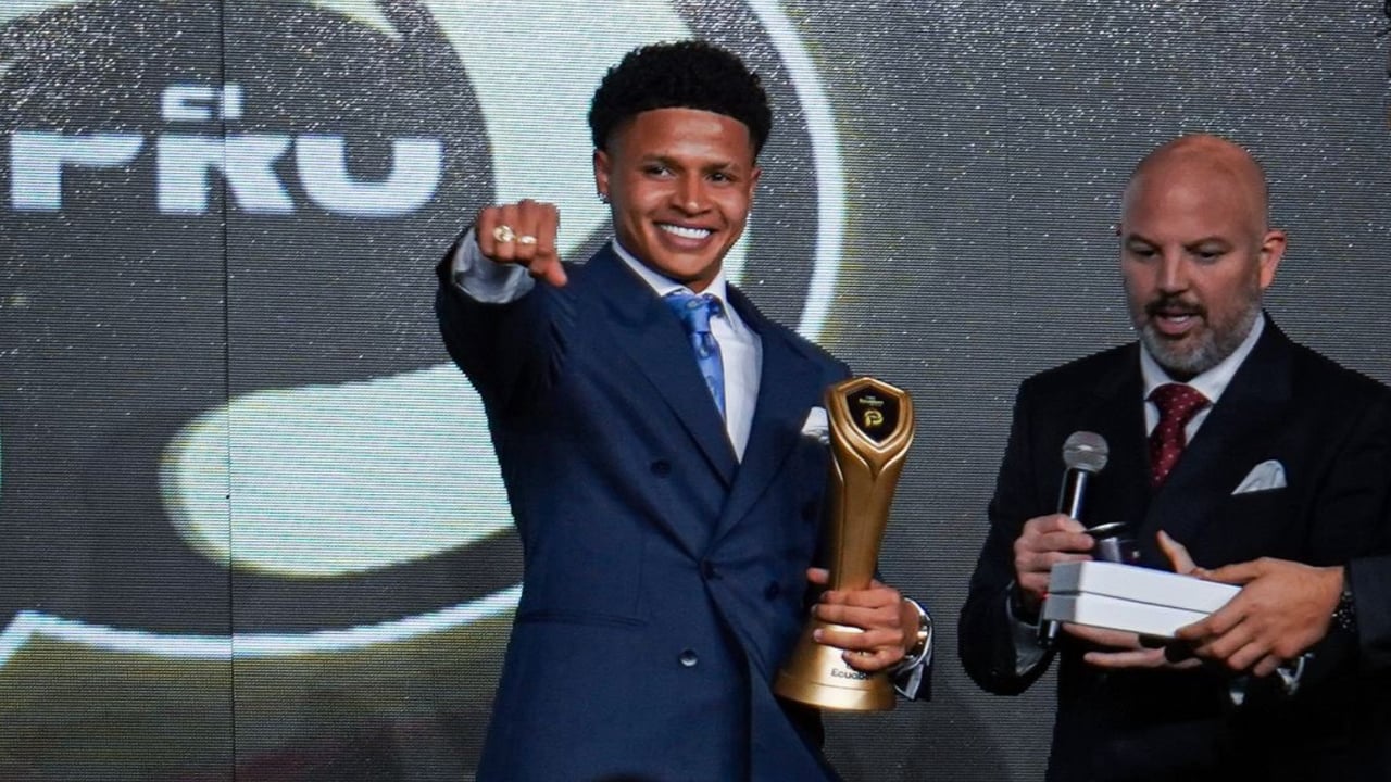 Patrik Mercado, segundo fichaje cerrado por el Sevilla para la 26/27: "Se anunciará la próxima semana"