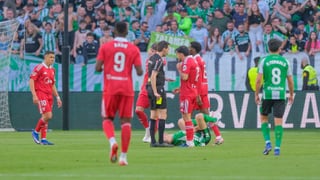 El Sevilla FC ya acumula 26 partidos de sanción en 26 jornadas de LaLiga: Gabriel Suazo amplía la lista de castigos  