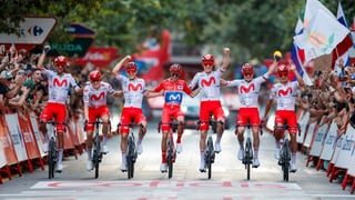 Enric Mas gana la Vuelta a España y Johannessen se lleva la última etapa en Granada