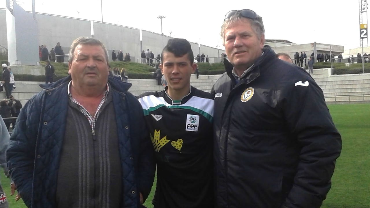 La emocionante historia de Pedro Porro con su abuelo: "Era uno más de la convocatoria y le daba un euro por cada gol"