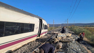 Real Madrid, Barcelona, Atlético, Athletic Club y Real Sociedad, consternados por el accidente de dos trenes entre Urda y Los Yébenes