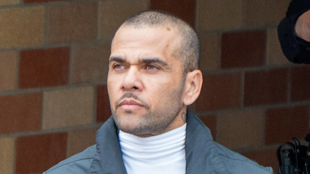 Quieren borrar el rastro de Dani Alves