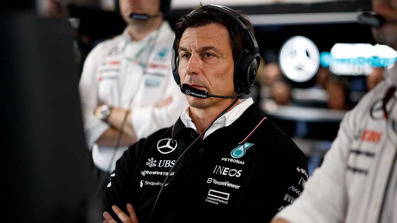 Mercedes desvela el motivo de no fichar a Carlos Sainz