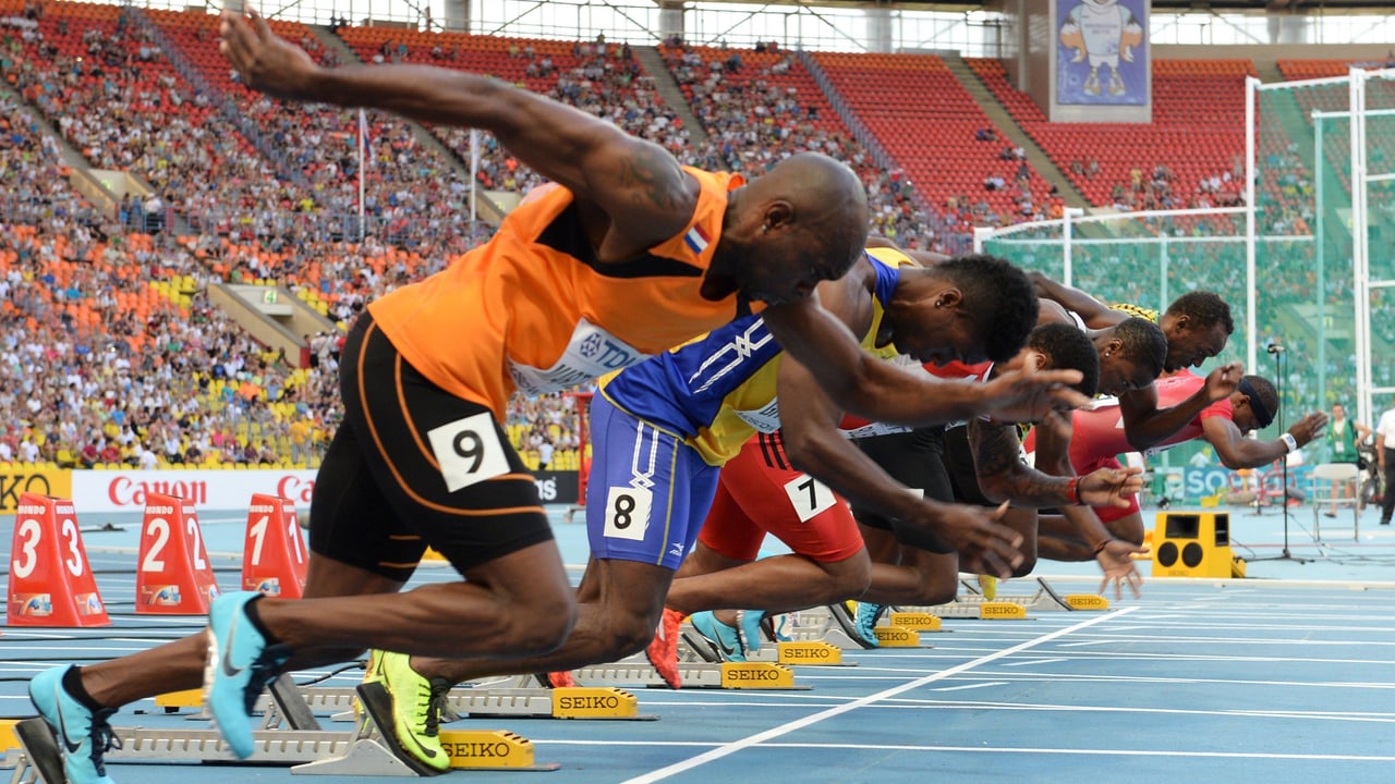 Qué es la salida falsa y correr bajo protesta en atletismo