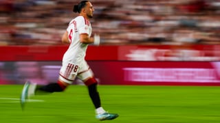Kochorashvili deja huella y reclama atención en el Sevilla: "Georgi rompía el GPS y me enamoré muy rápido de él"