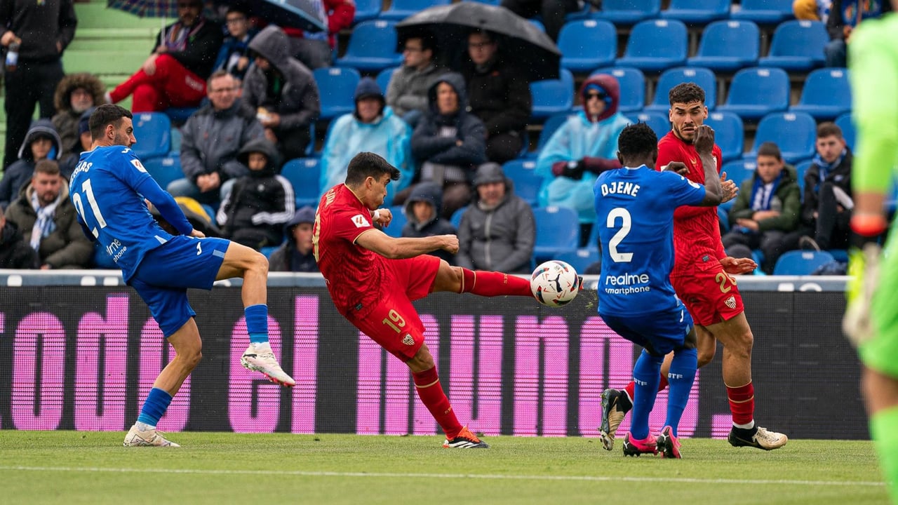 Los insultos a Acuña y Quique en Getafe tienen su duro castigo