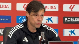 Almeyda se lamenta por Rubén Vargas, confirma a Kike Salas para el Sevilla - Valencia y defiende a Carmona 