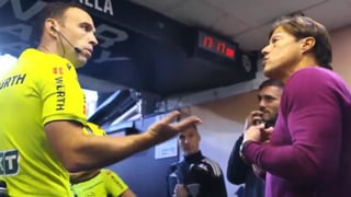 El tenso enganchón entre Almeyda y Cuadra Fernández en el túnel de vestuarios: "Eh, ¿me estás moviendo el orto?"