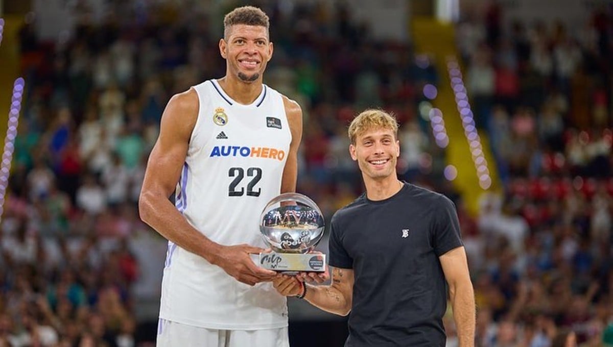 Canales se moja con la selección y pasa de alternativas: "Soy bastante malo"