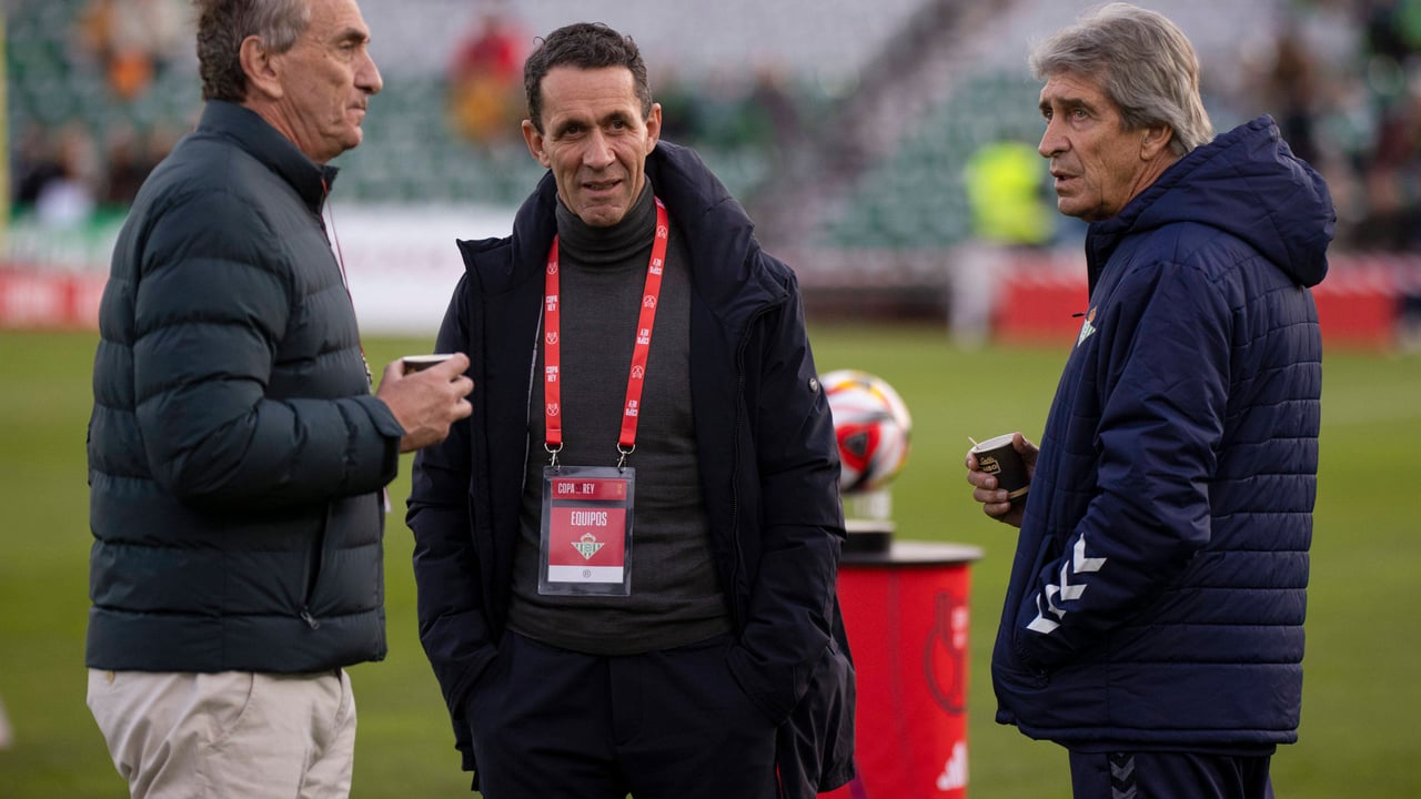 Los ocho jugadores del Betis que ya son libres para negociar su salida