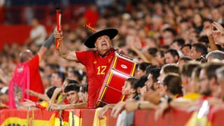 El espíritu de 'Manolo el del bombo' sigue vivo con la Selección