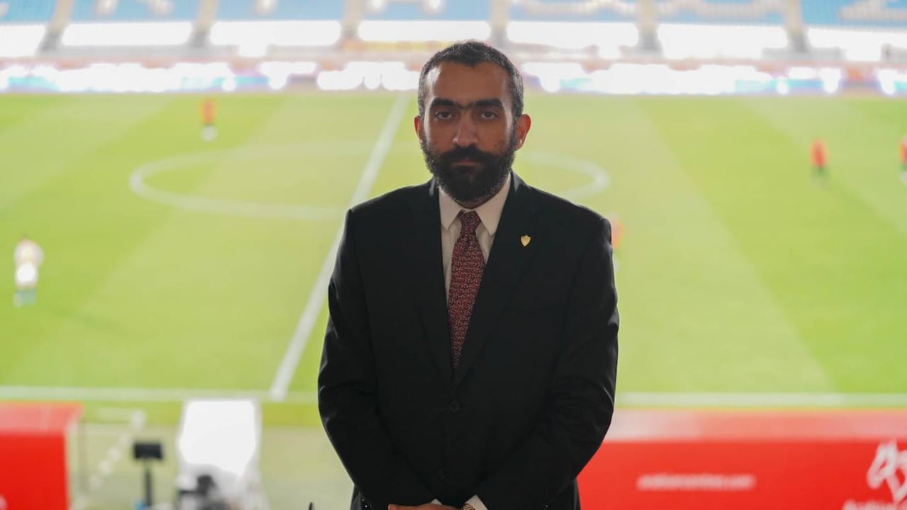 El Assy: "Umar Sadiq será vendido por algo menos de 30 millones de euros"