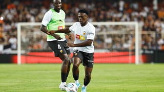 Dos canteranos del Valencia y diferentes propuestas de futuro