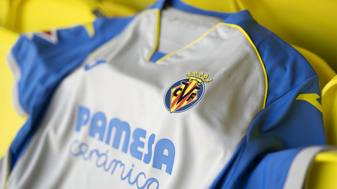 El Villarreal recupera un diseño con aroma a Champions para su segunda equipación