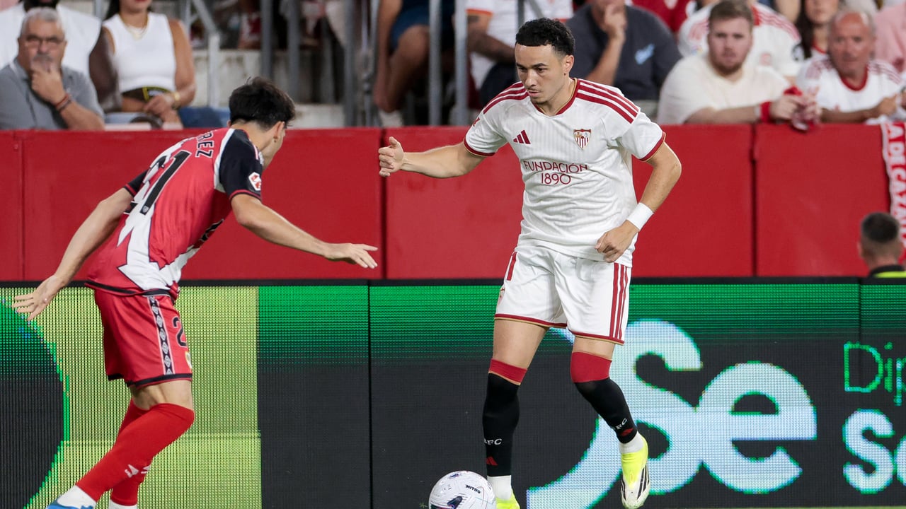 El Olympiacos, que se quedó corto por Oso, negocia ahora por Rubén Vargas