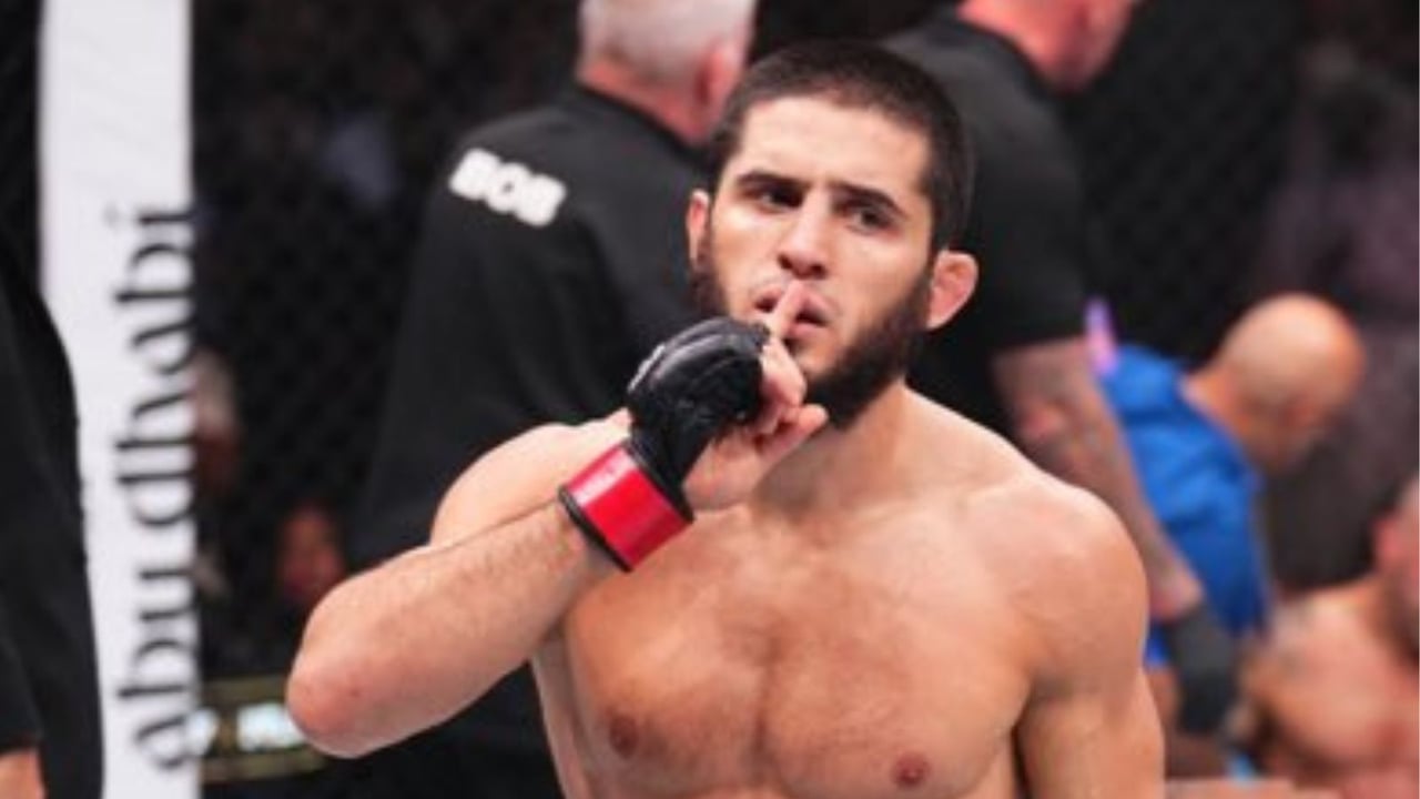 Makhachev toma nota de Topuria y eleva su apuesta: "Tomaré más riesgos para finalizarle"