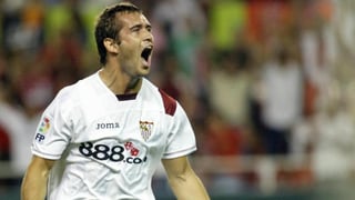 El ex del Sevilla Kerzhakov, tras emigrar de Rusia por su opinión sobre la guerra en Ucrania: "Tengo miedo"