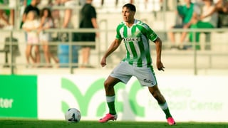 Facundo Bernal y su "espectacular" adaptación al Betis: "El que más me ha sorprendido es Deossa"