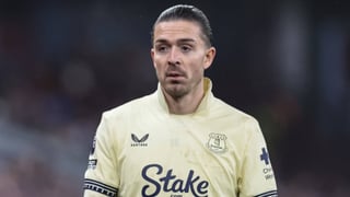 Preocupación por Grealish tras aparecer dormido en un bar en Manchester