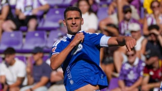 Dani Calvo, capitán del Real Oviedo, calienta el derbi asturiano ante el Sporting: "Vamos a salir a matar"