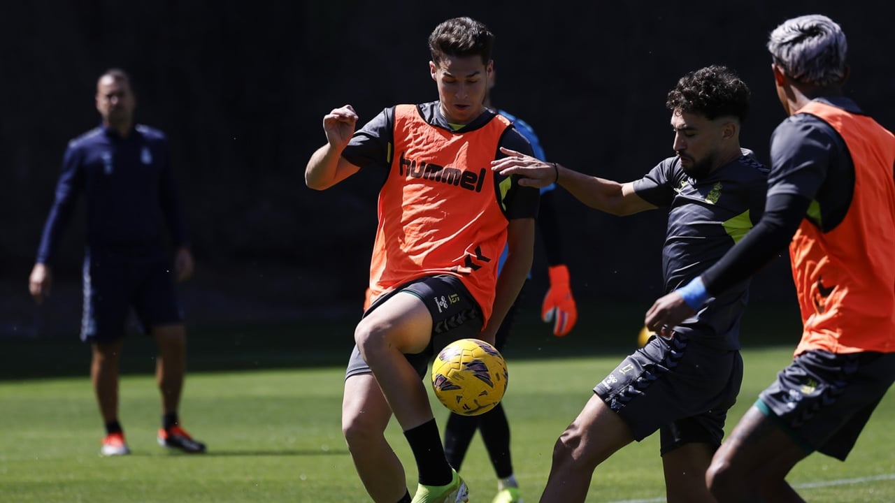 El Betis avanza firme en el fichaje de su nuevo lateral izquierdo