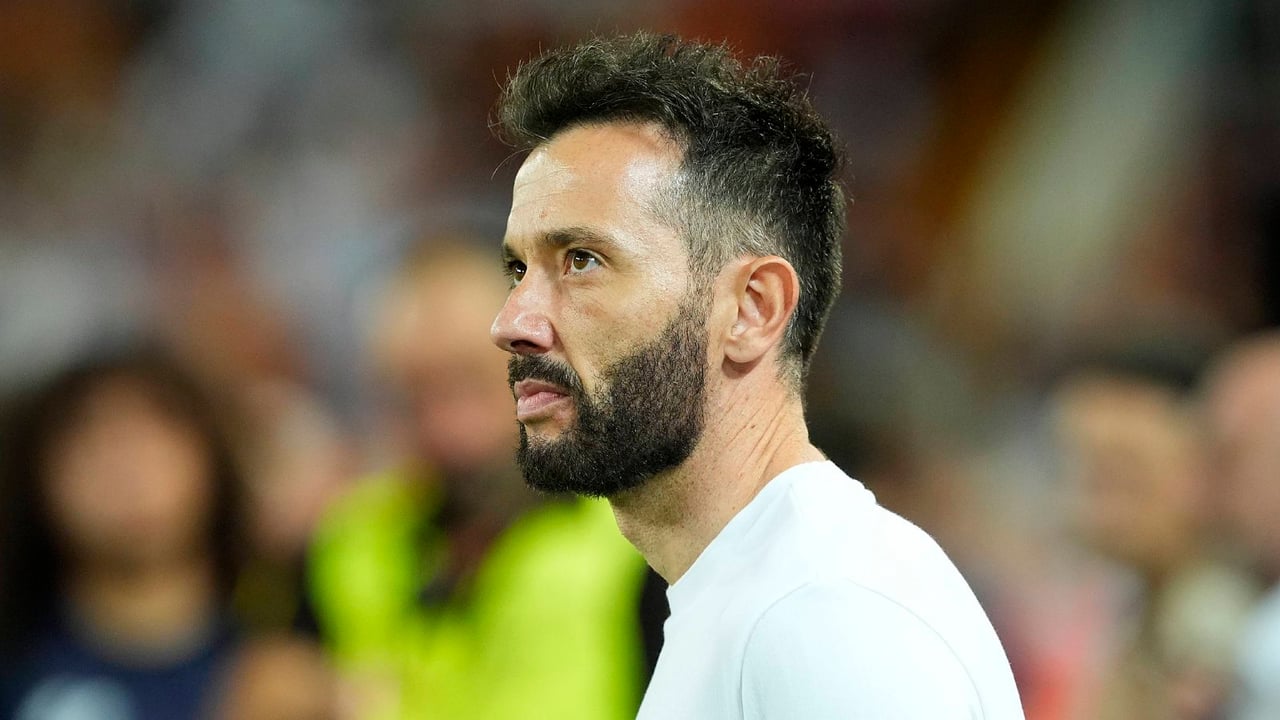 Los descartes de Carlos Corberán se lo ponen muy complicado al Valencia: Sergi Canós, Cenk Özkacar, Alberto Marí e Iker Córdoba
