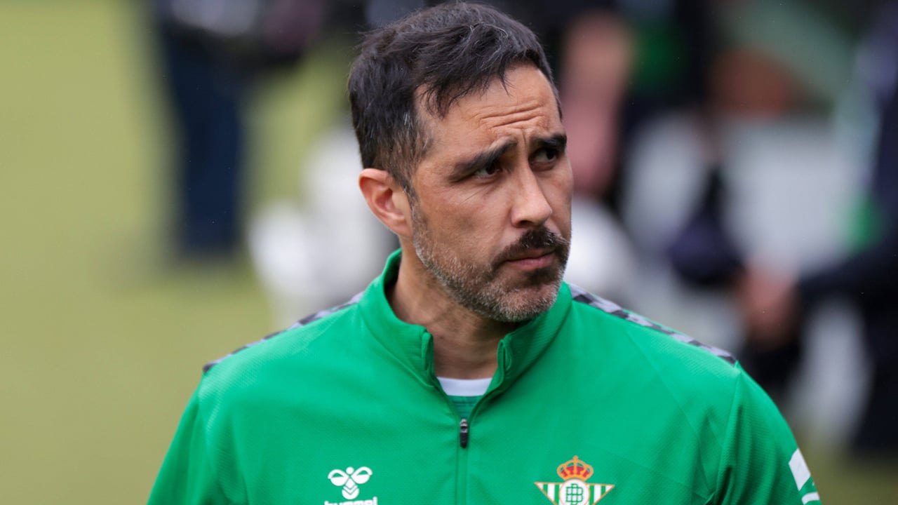 Guiño de Claudio Bravo a la oferta del Betis