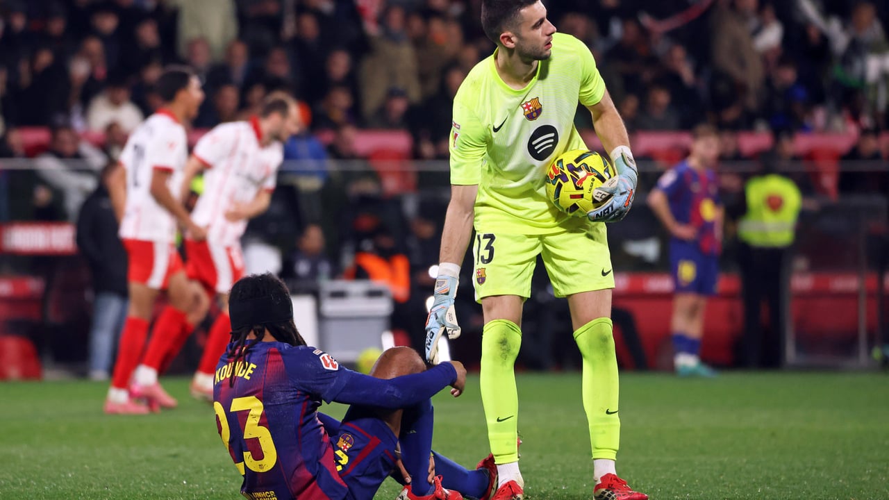 El CTA dicta sentencia con el pisotón de Echeverri a Koundé, previo al gol de Fran Beltrán