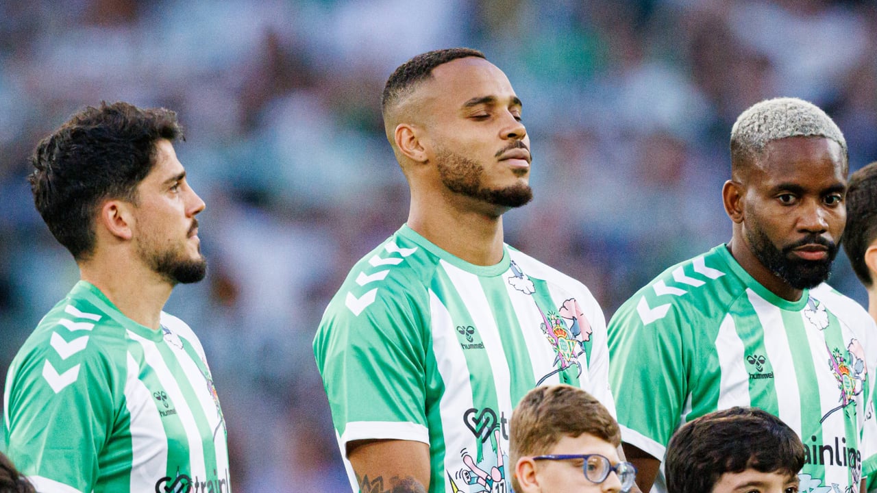 LaLiga incluye a Fornals y a Bakambu entre los mejores futbolistas de la temporada