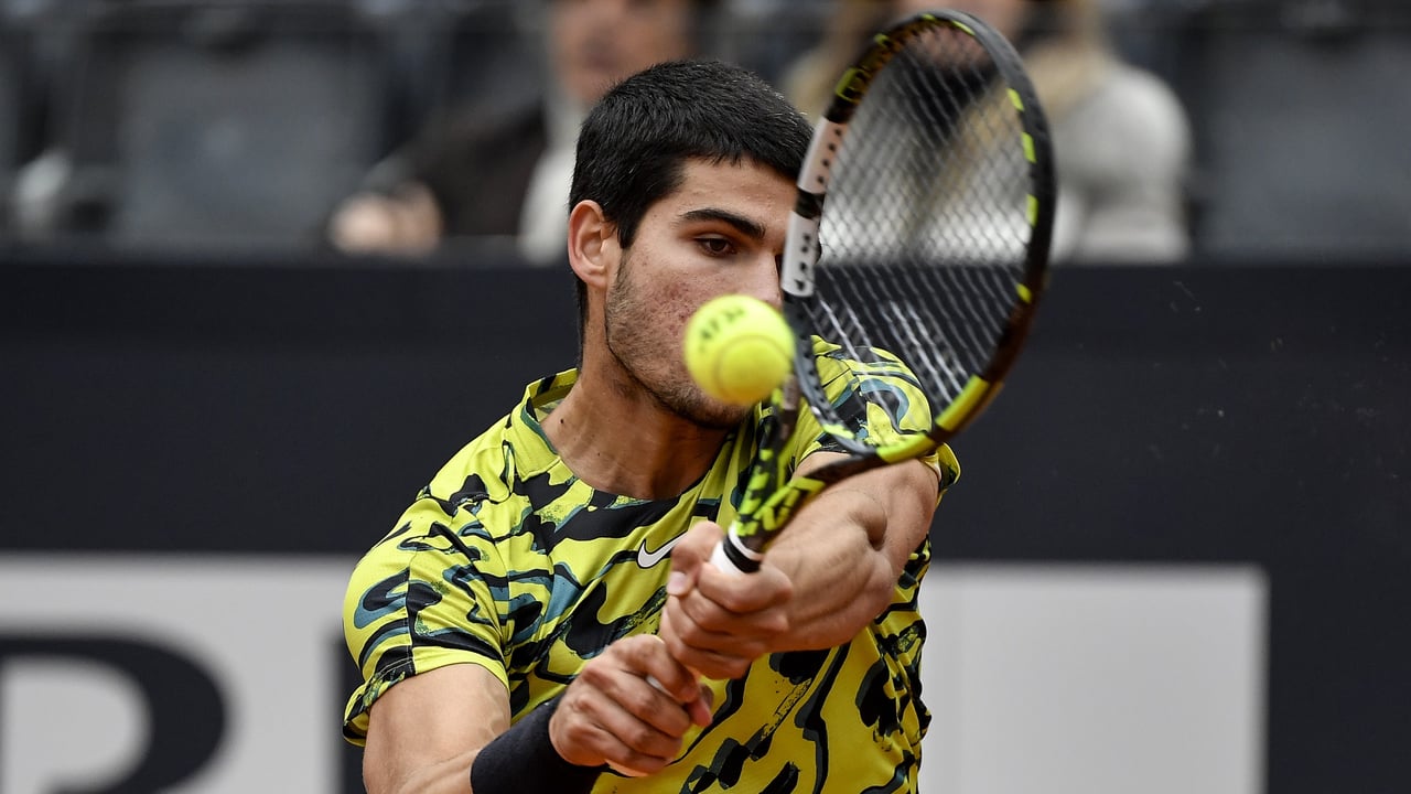 Carlos Alcaraz cae eliminado ante el desconocido Marozsan