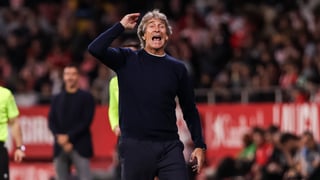 Pellegrini se rinde ante Isco tras la victoria del Betis ante el Girona: "Tiene una calidad innata que no se pierde"