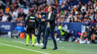Luís Castro avisa a pesar de la victoria frente al Sevilla: "Lo importante es estar fuera cuando acabe la competición"