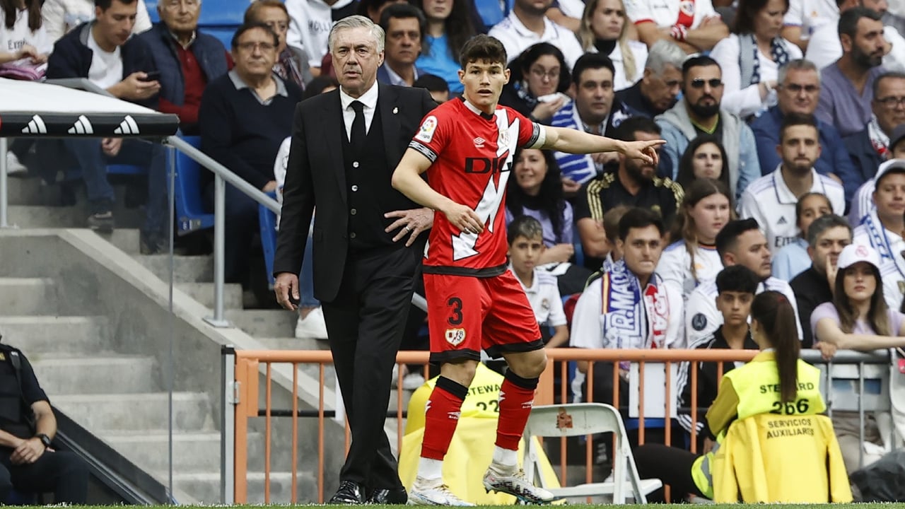 El Real Madrid acelera y hace oficial su primer fichaje