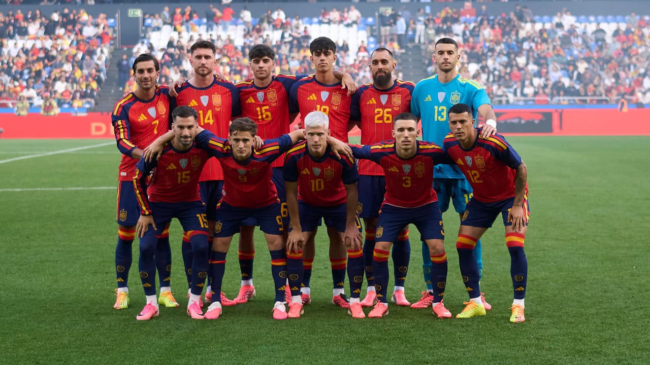 Luis de la Fuente esquiva la 'maldición' del Mundial