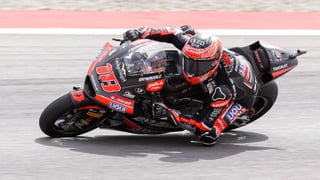 Manu González no falla en Moto2 y Uriarte aprovecha la baja de David Almansa en Moto3