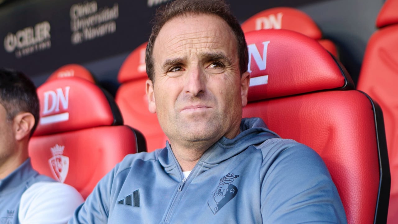 Jagoba Arrasate se encuentra con dos problemas de golpe