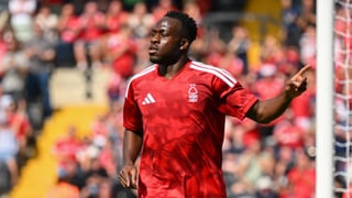 El Betis se mueve por Kalimuendo y recibe una contundente respuesta del Nottingham Forest