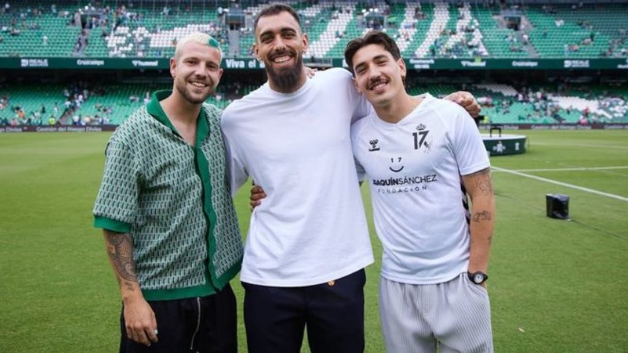 Aitor Ruibal se adelanta al Betis y 'anuncia' el fichaje de Héctor Bellerín
