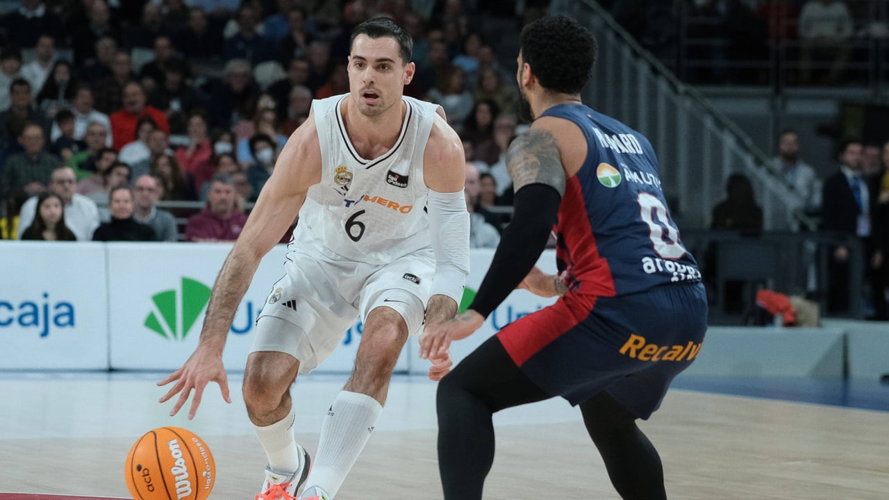 ¿Qué es una falta de ataque en baloncesto?