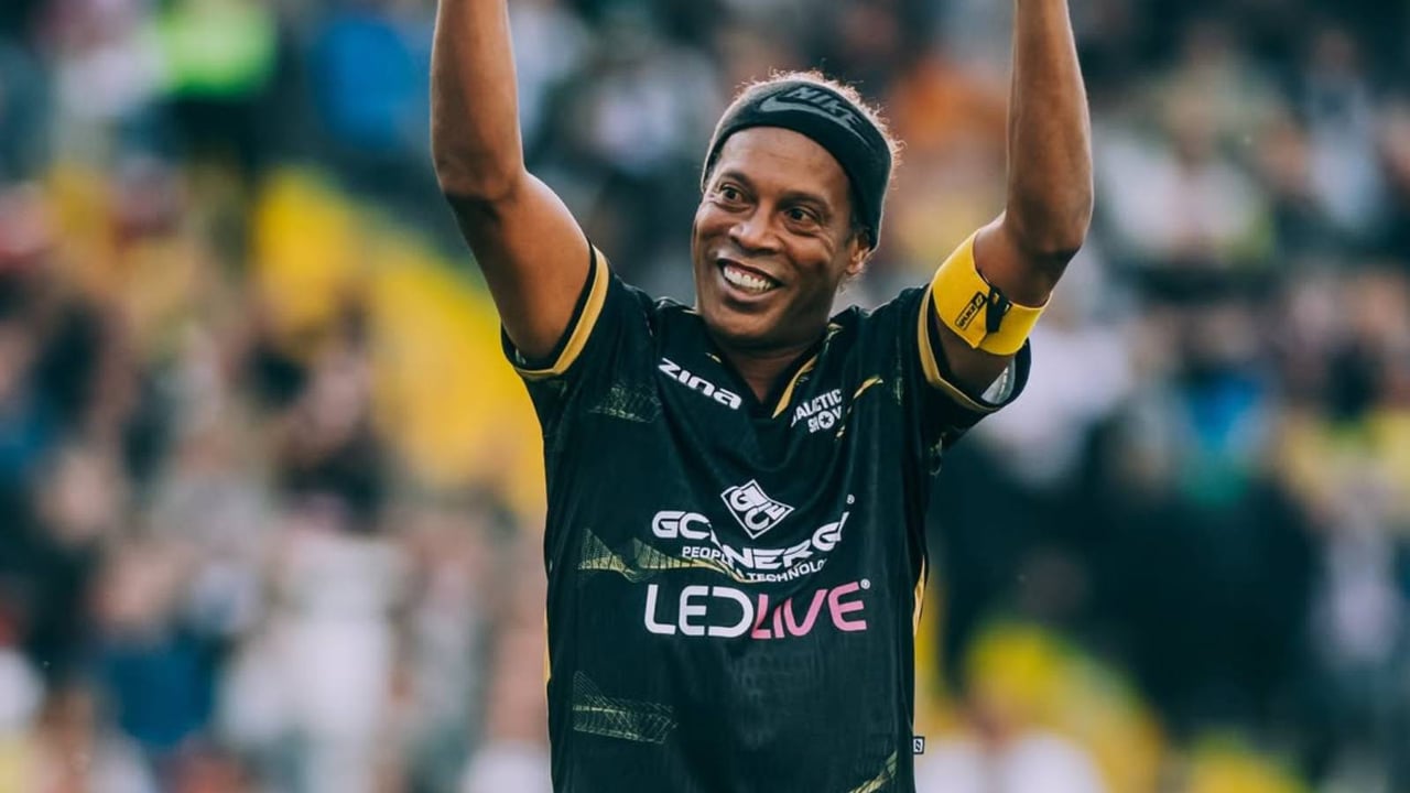 Ronaldinho vuelve al fútbol con 46 años tras más de 10 años retirado