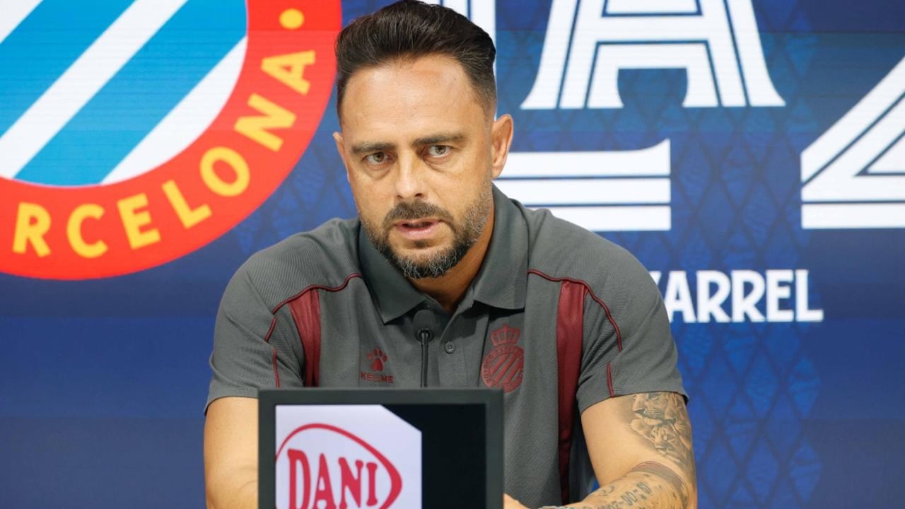 Sergio García, técnico del Espanyol: "Creo que Manolo es buena gente, nos llevamos muy bien, le deseo lo mejor y aquí sabe que siempre tendrá un amigo"