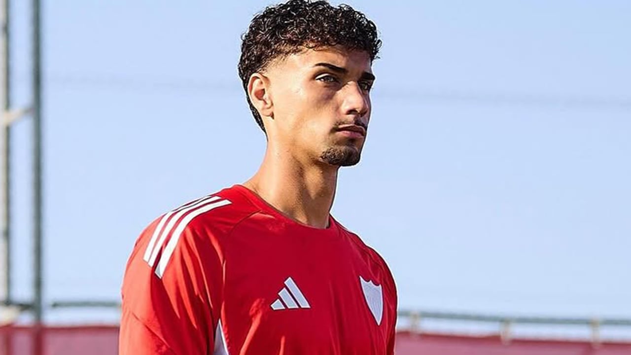Negocio futuro del Sevilla con la venta de Álex Costa por la letra pequeña del acuerdo