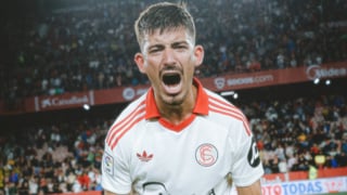 Kike Salas, a las puertas de un momento muy esperado: "El Sevilla FC es el club de mi vida"