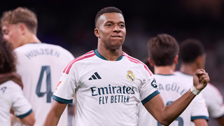 Real Madrid 4-1 Real Sociedad: Mbappé se luce en la vuelta de Mourinho al Bernabéu