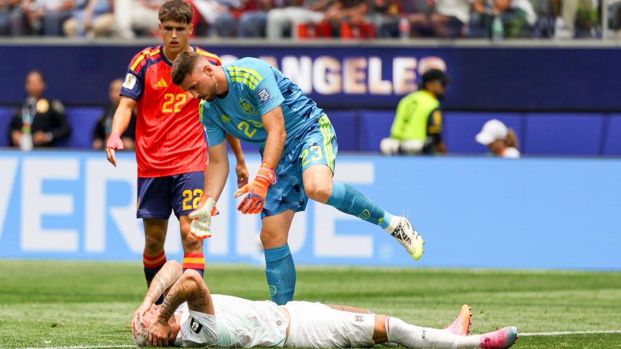 Unai Simón hace historia y supera a Iker Casillas