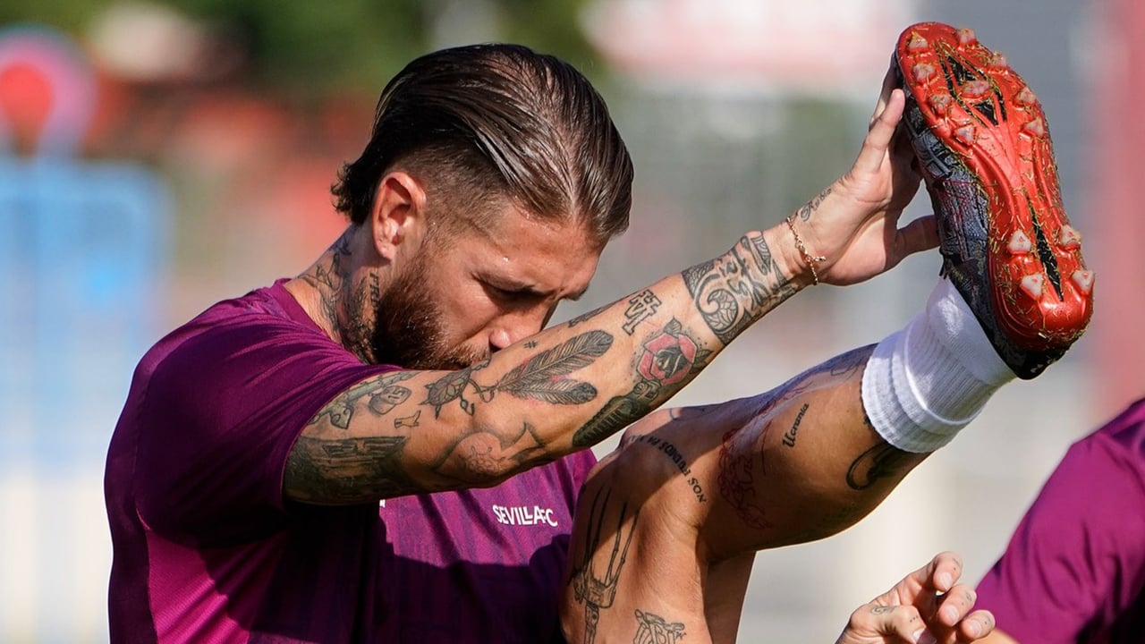 Surrealista: varios estrenos en la lista del Sevilla... y casi toda la UD se queda en tierra