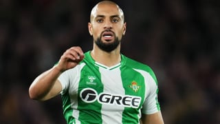 Tientan a Amrabat con un sueldo "importante" antes de que el Betis entre en acción