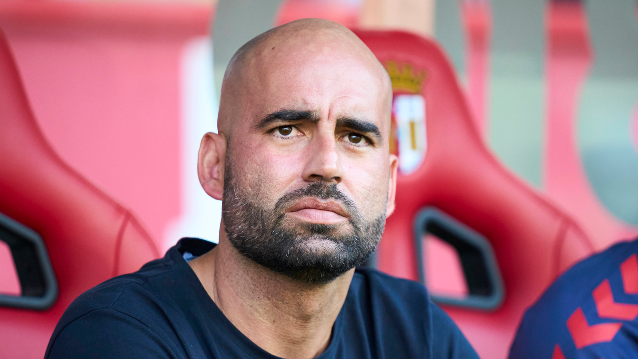 Claudio Giráldez 'se moja' con la posible venta de Javi Rueda: "Ojalá se acabe el mercado con él aquí"