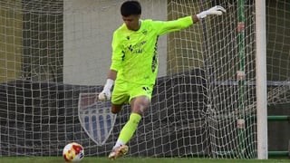Fichaje oficial de Álex Postigo para encajar las piezas de la portería verdiblanca