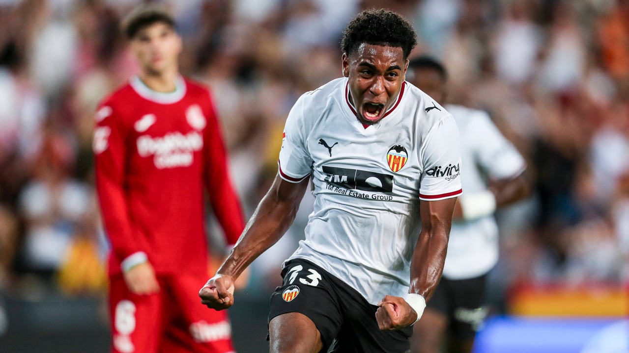 Aaron Mayol lanza un mensaje a Javier Aguirre para ser su 'fichaje' en el Valencia: "Al final yo vengo de abajo"